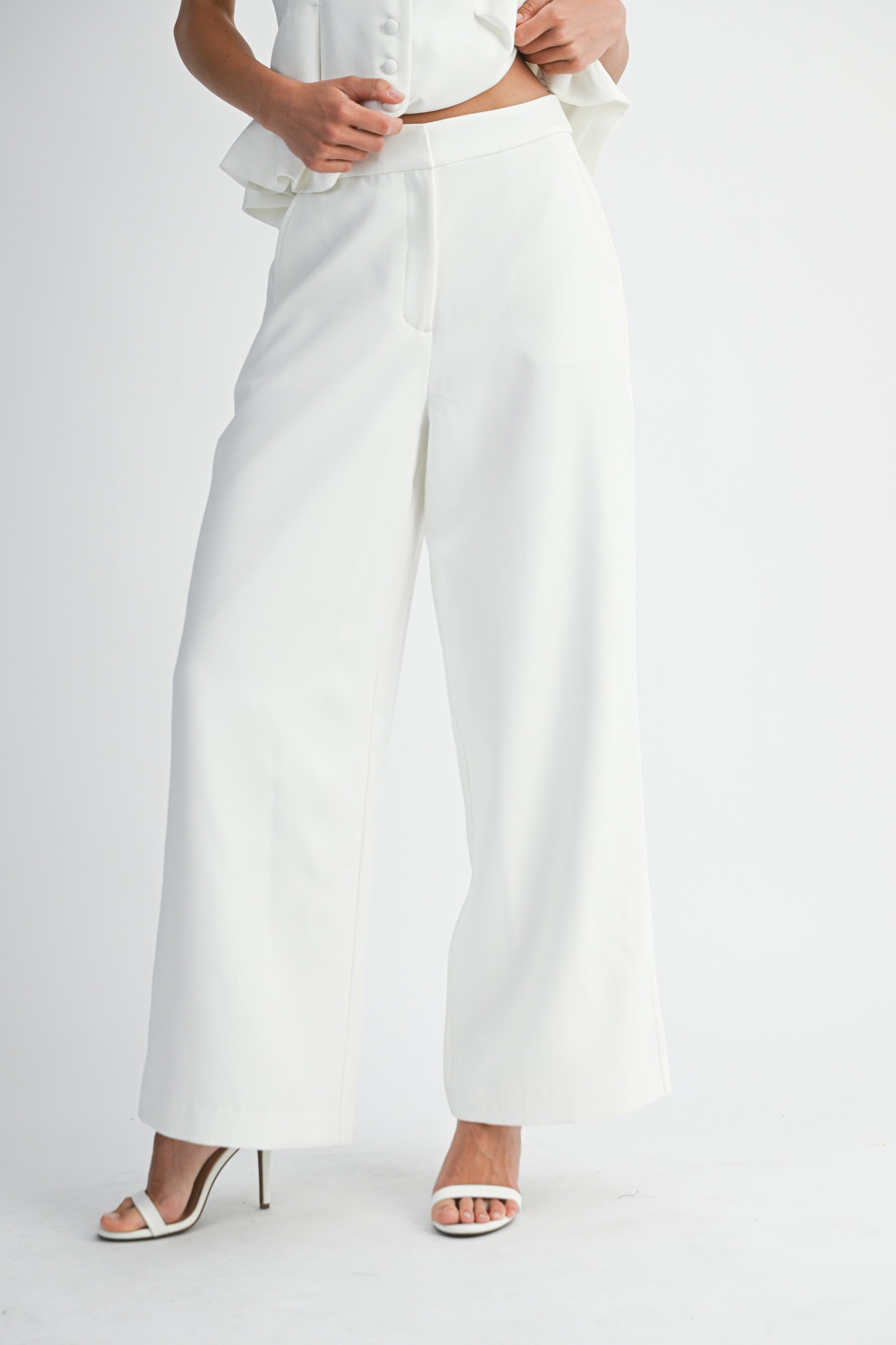 AMIKA PANTS SET WHITE