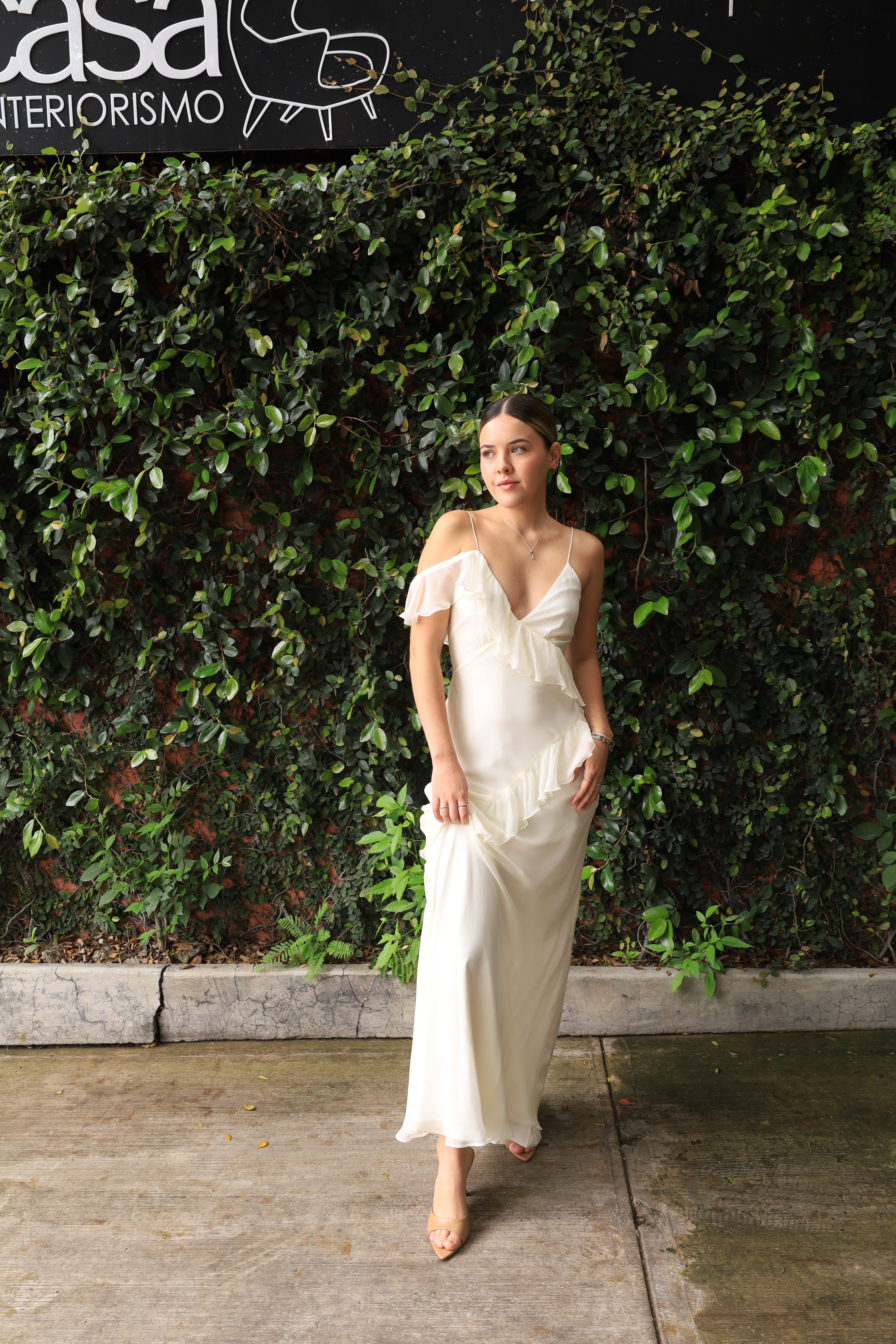 PETAL IVORY