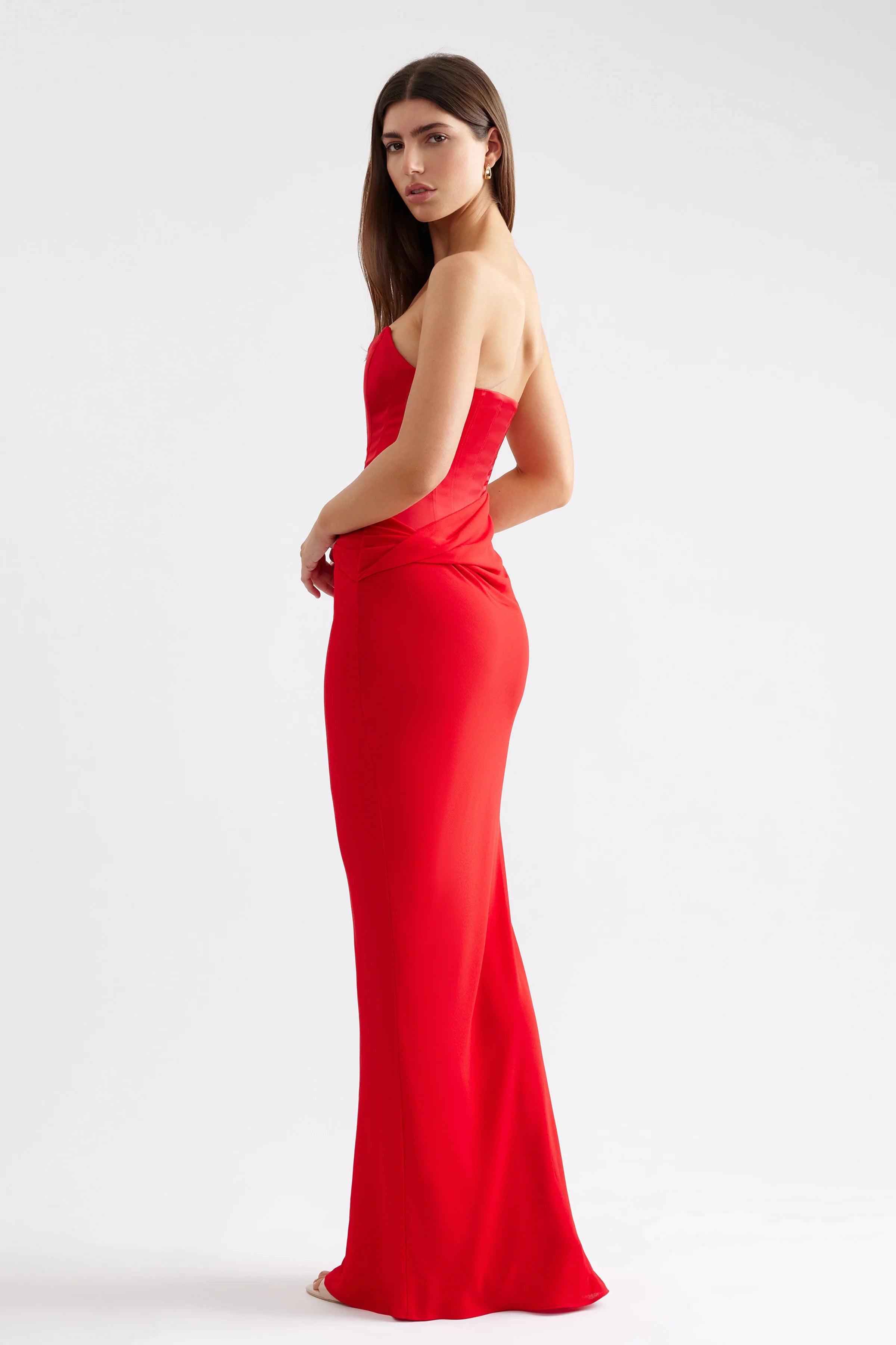 ELORA SCARLET
