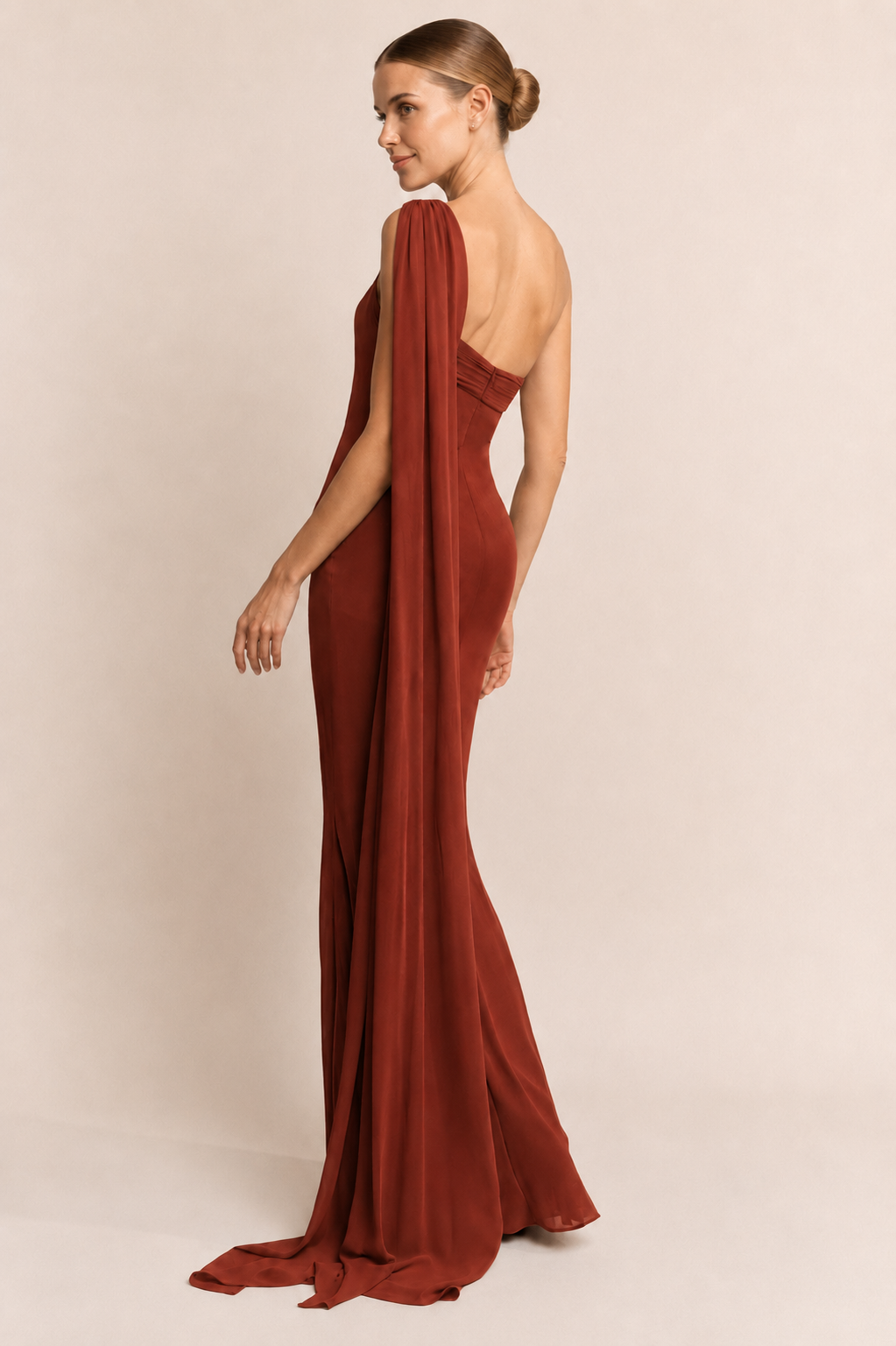 ANDREA GOWN CHEDRÓN