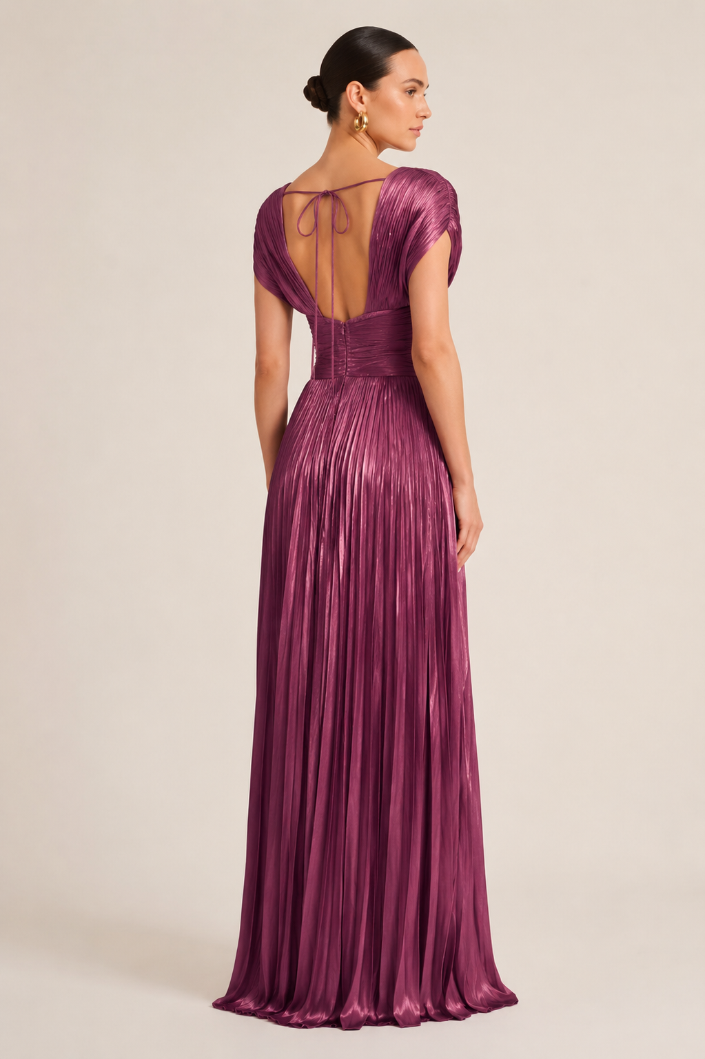 CASSANDRA PLUM