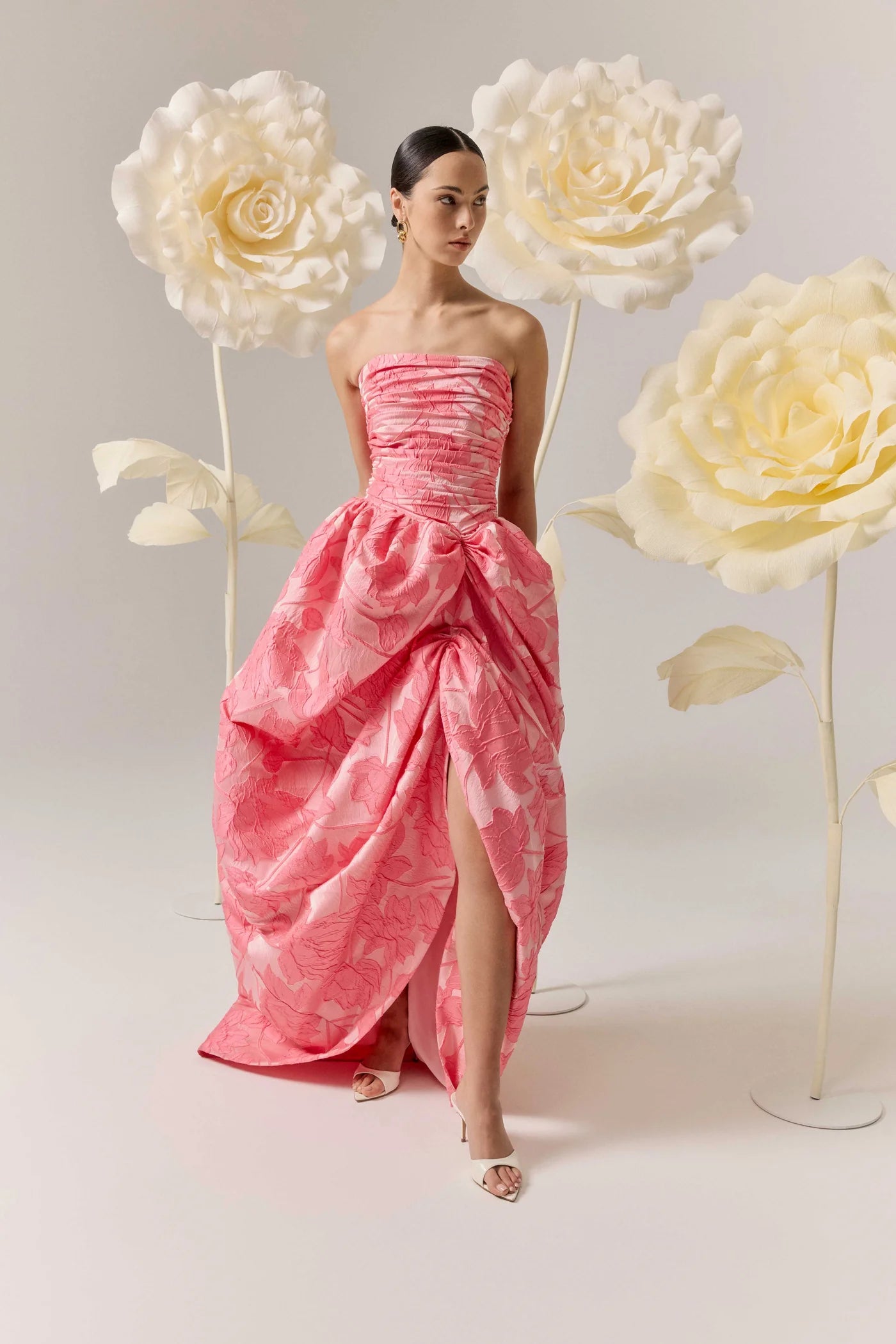 DIONE STRAPLESS BALLGOWN