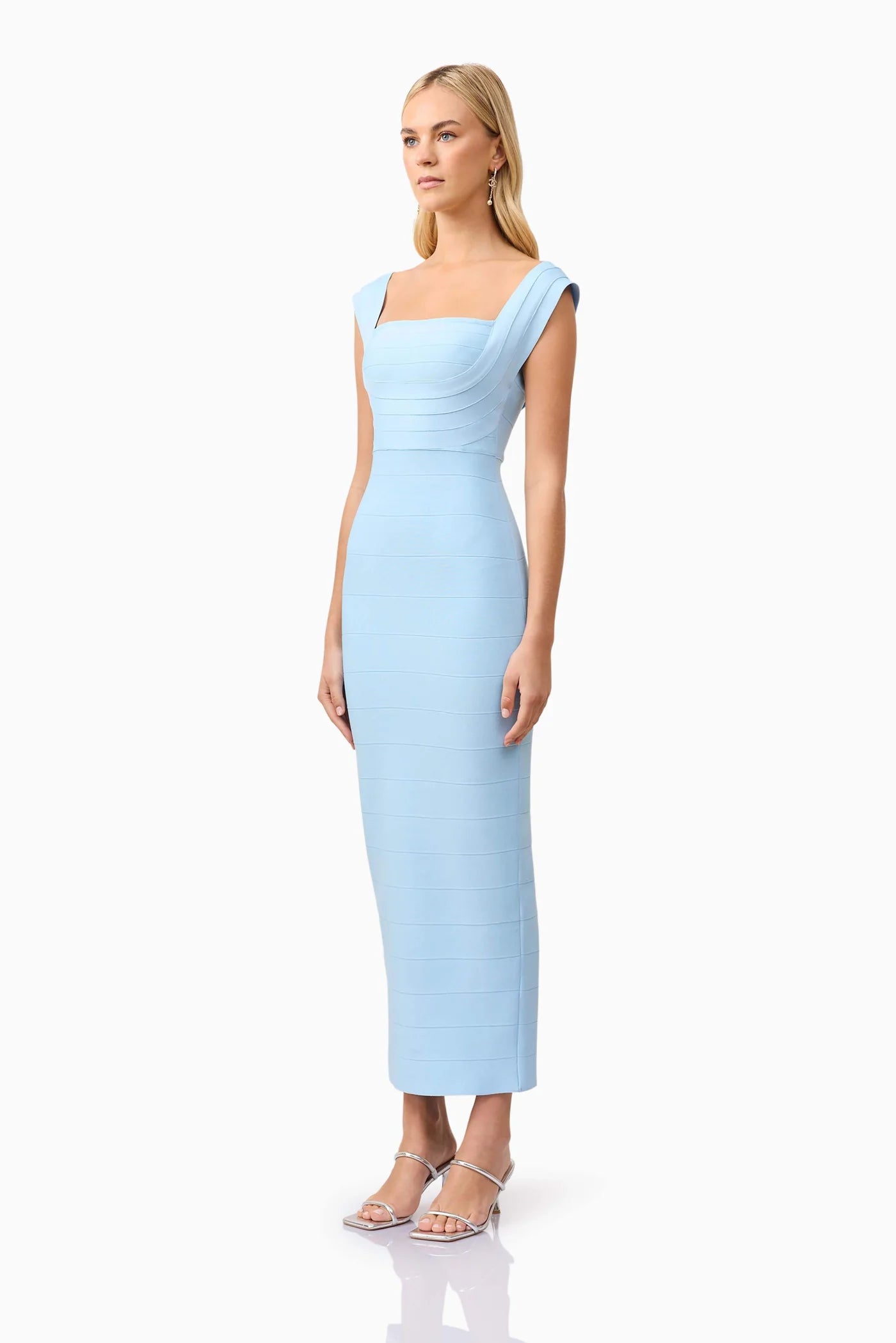 FIONA FITTED MAXI DRESS IN BLUE