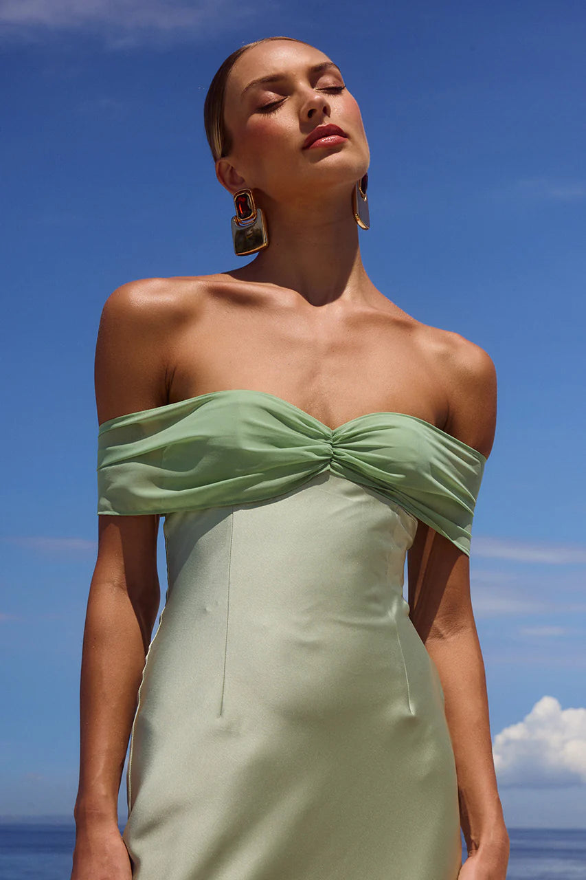 KADIE OFF SHOULDER MAXI DRESS