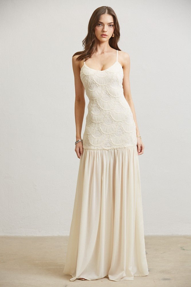 FLOWERY EMBROIDED DRESDD